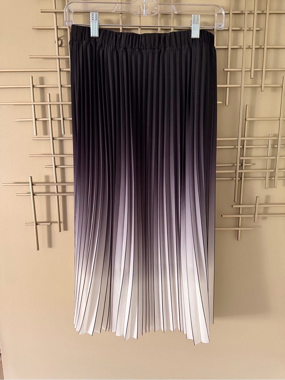 Ombre Pleated Midi Skirt